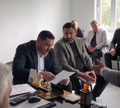 Burdur’da Halk Otobüsü Esnafında Kritik Görüşme: Kontak Kapatma Gündeminin Ardından İlk Ziyaret Mustafa Gün’den.