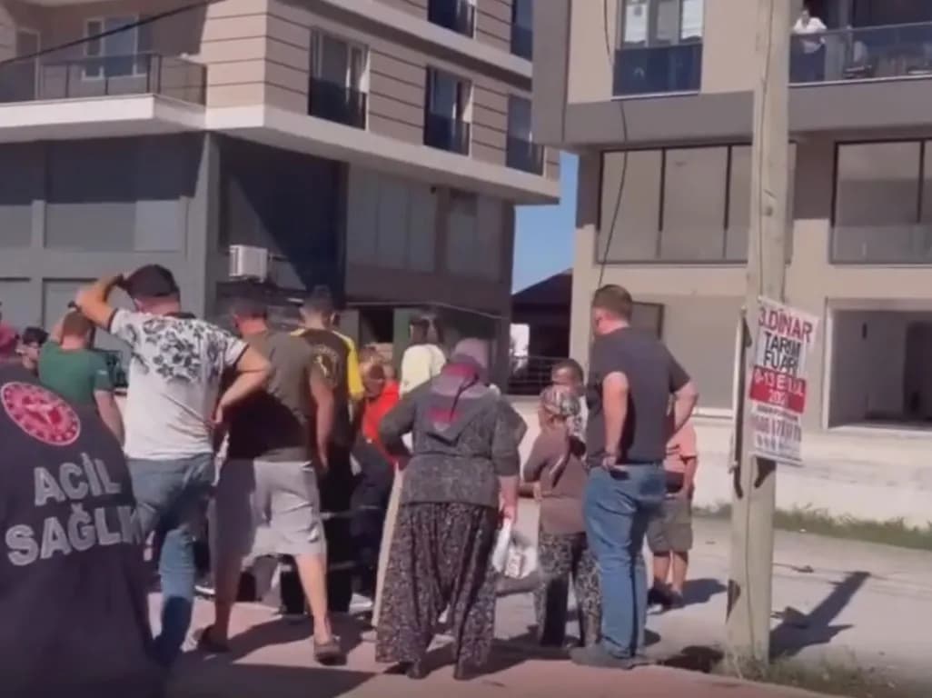 BURDUR’DA OTOMOBİL İLE MOTOSİKLET ÇARPIŞTI: 1 YARALI