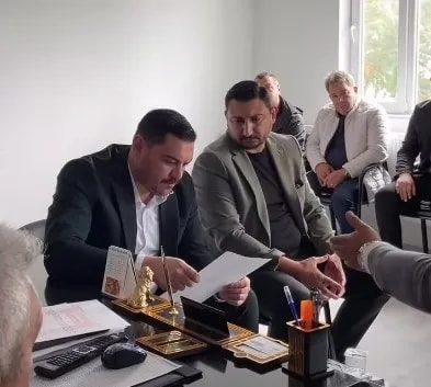 Burdur’da Halk Otobüsü Esnafında Kritik Görüşme: Kontak Kapatma Gündeminin Ardından İlk Ziyaret Mustafa Gün’den.