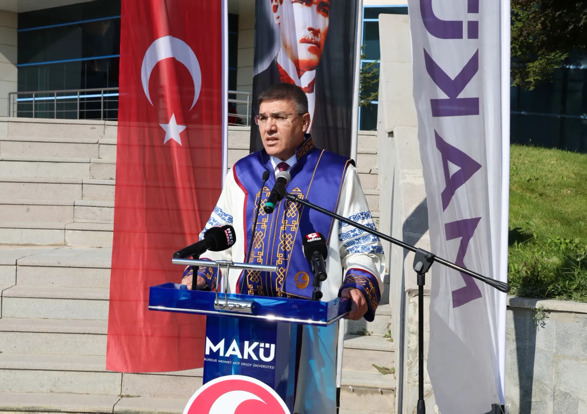 MAKÜ’DE YENİ DÖNEM BAŞLADI: HEDEF DÜNYADA İLK 500!