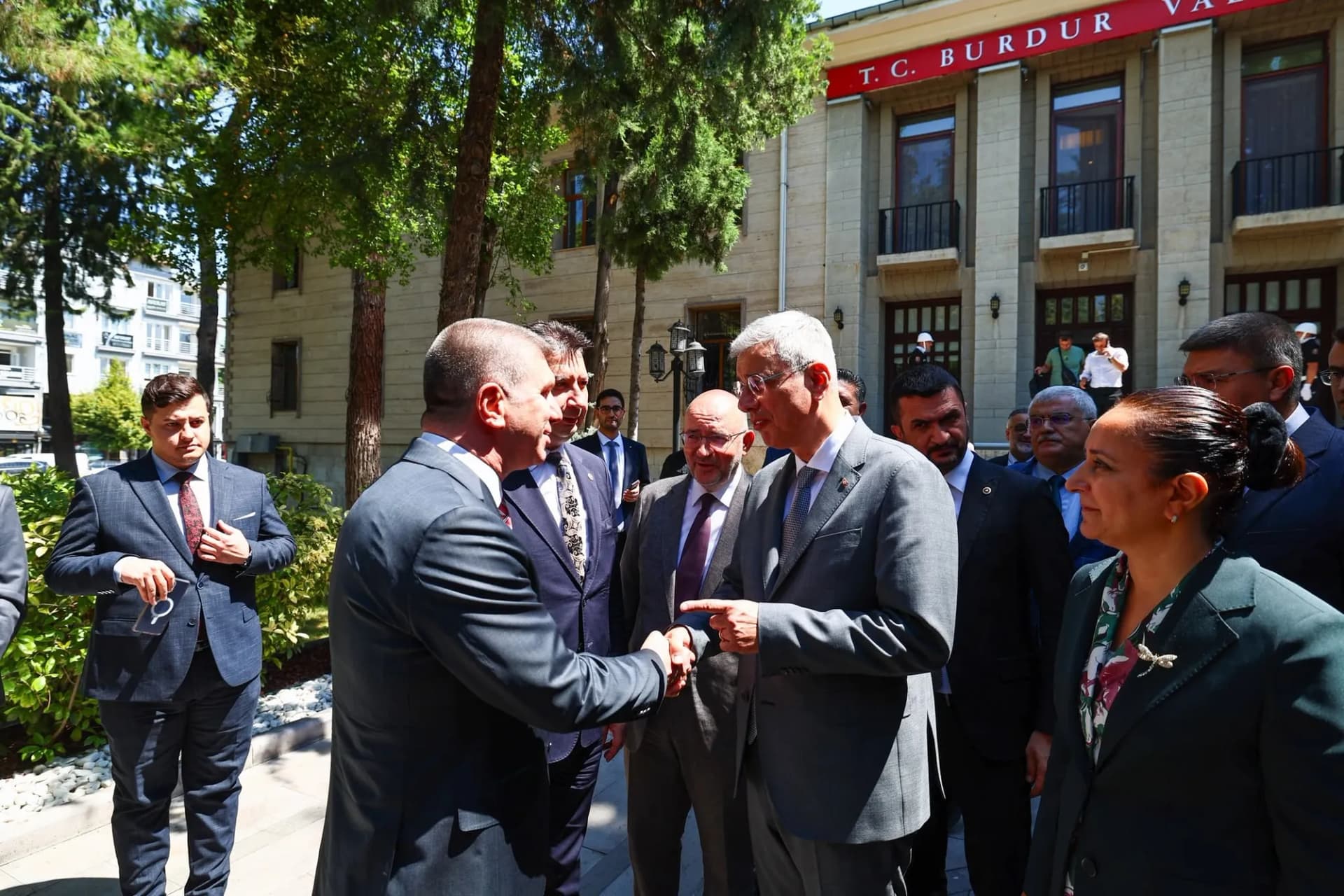 Eski Devlet Hastanesi Camlı Binası İçin Kritik Görüşme: Sağlık Tesisi Umudu.