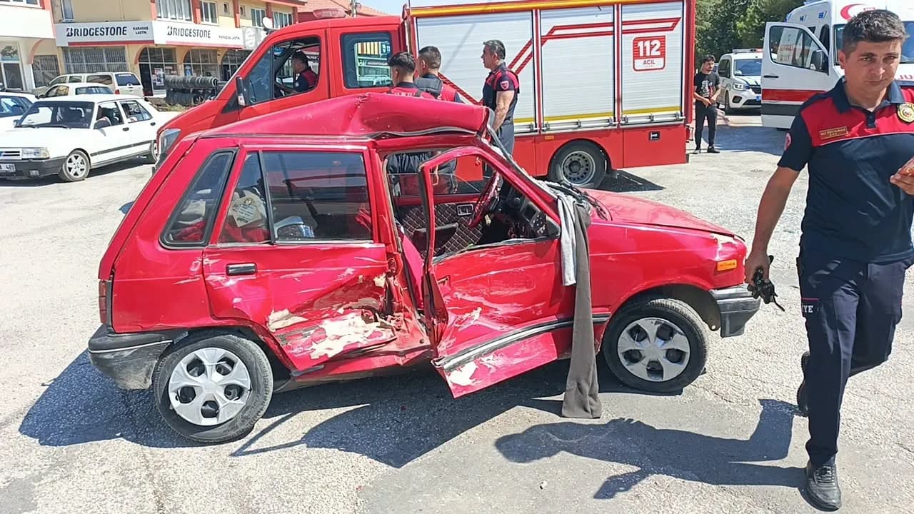 Burdur’da Otogar Altında Kaza: Sürücü Araçta Mahsur Kaldı