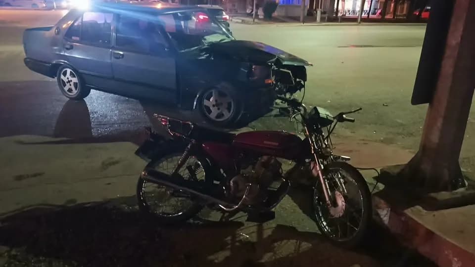 Burdur’da gece peş peşe iki motosiklet kazası: 3 kişi yaralandı