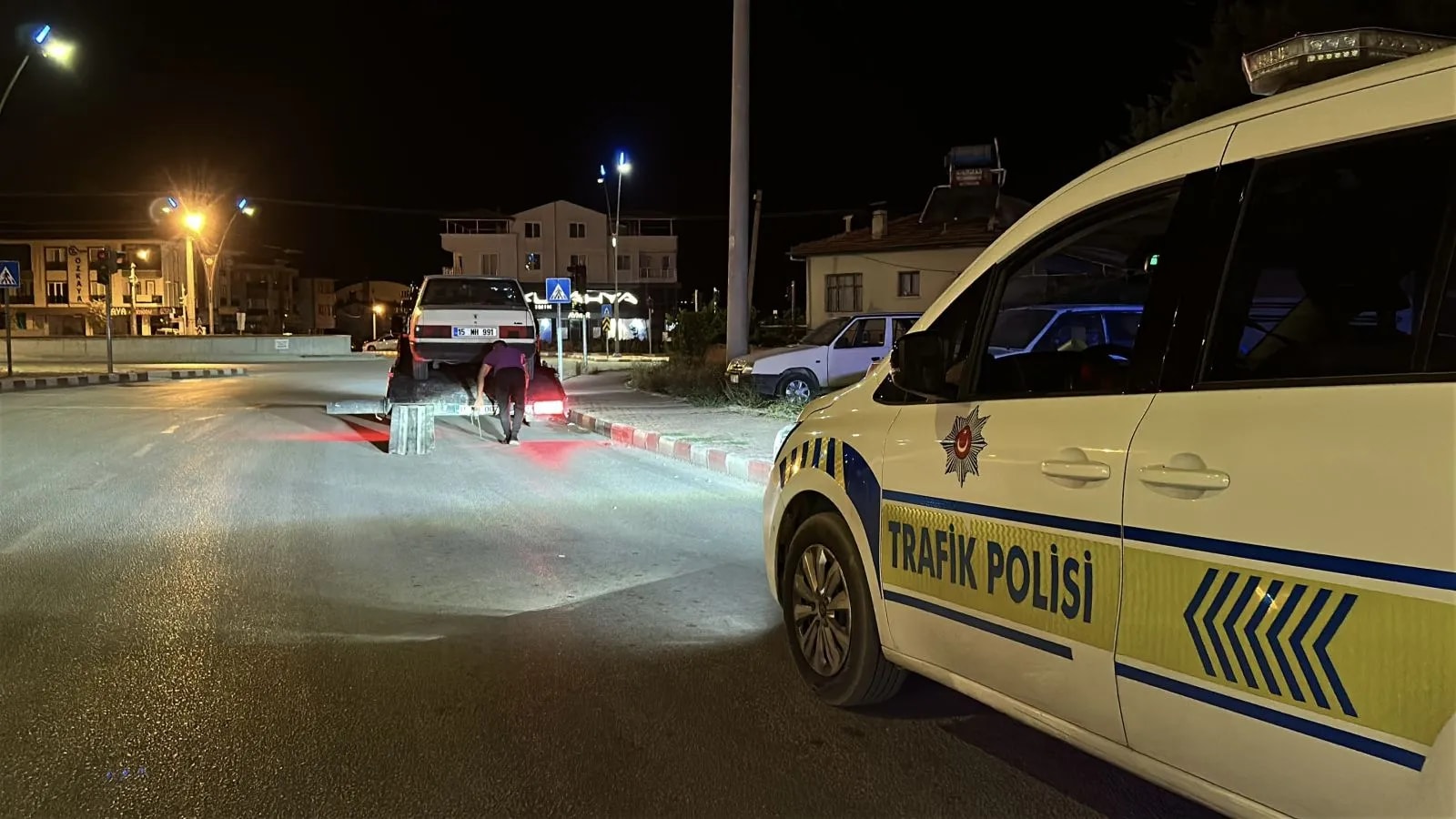 Oğlunun cezasına yetişti, kendi cezası 400 bin lira oldu!