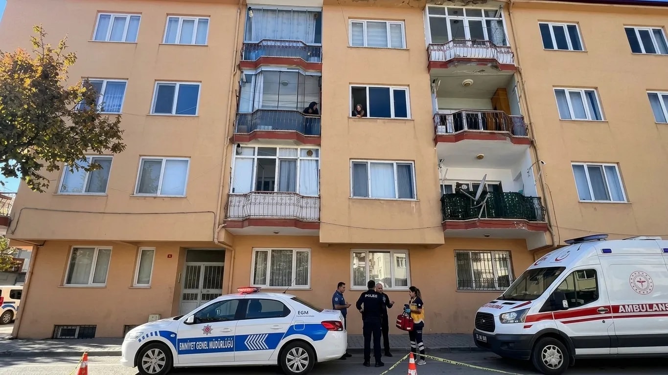 Burdur’da Acı Haber! 87 Yaşındaki Havvali Damlar Evinde Ölü Bulundu.